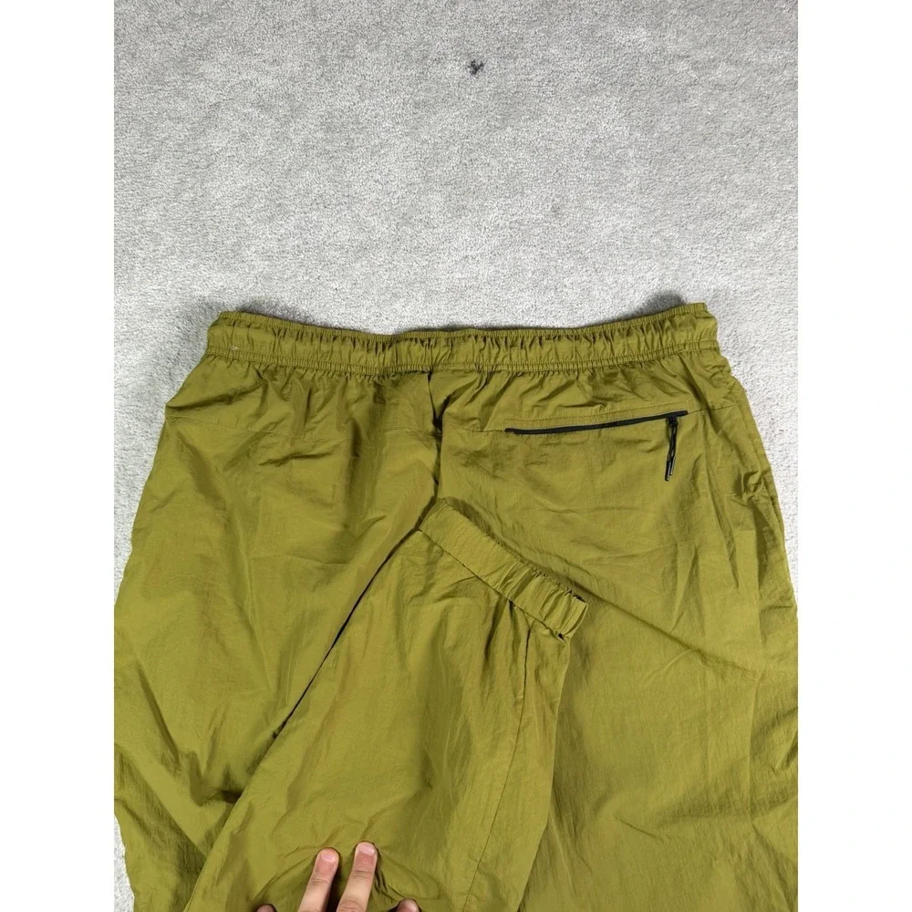 Nike Tech Standard Fit Taper Length UV Repel Athletic Pants Mens XL Green